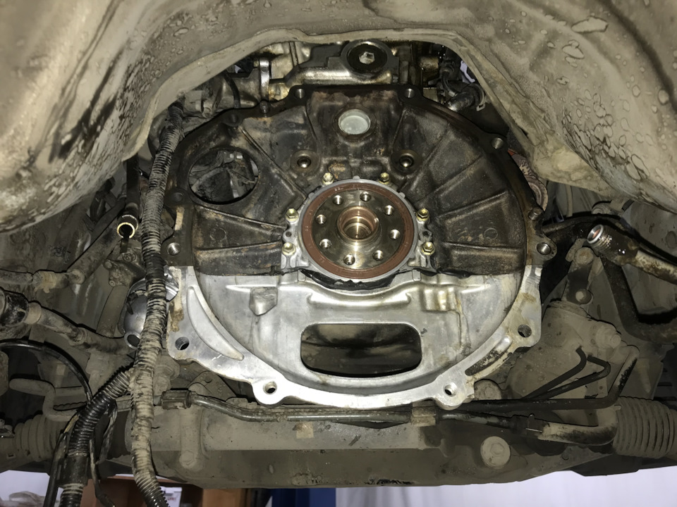 Установка активного сабвуфера Ural AS-D12.A — BMW 5 series (F10), 2,5 л ...