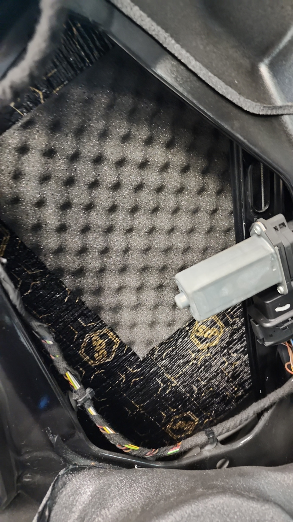 Фото в бортжурнале BMW 2 series Active Tourer (F45)