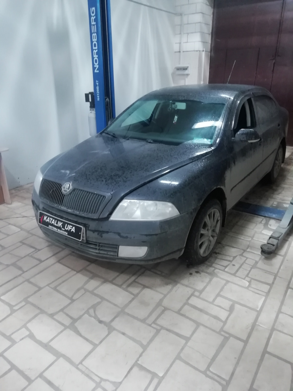 Катализатор. Не едет. Расход масла — Skoda Octavia A5 Mk2, 1,6 л, 2007 года  | поломка | DRIVE2