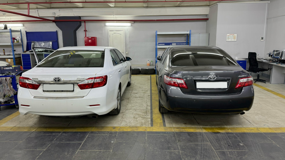 Бесключевой, старт-стоп и автозапуск — Toyota Camry (XV40), 2,4 л, 2008 ...