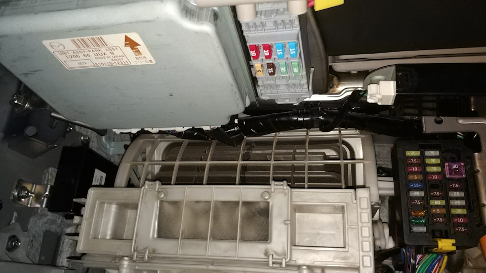 Установка розетки 220 в автомобиль