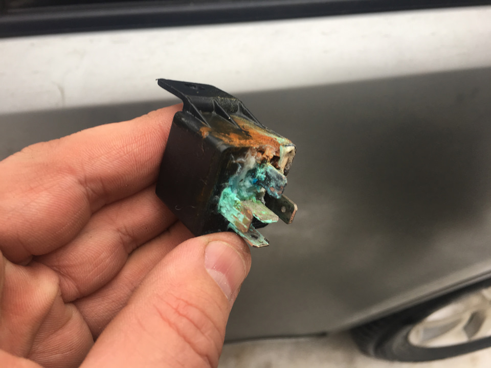 Фото в бортжурнале Infiniti FX (1G)