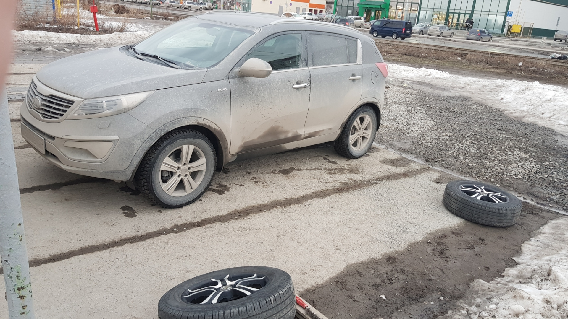 Обнова и Переобувка — KIA Sportage (3G), 2 л, 2011 года | колёсные диски |  DRIVE2