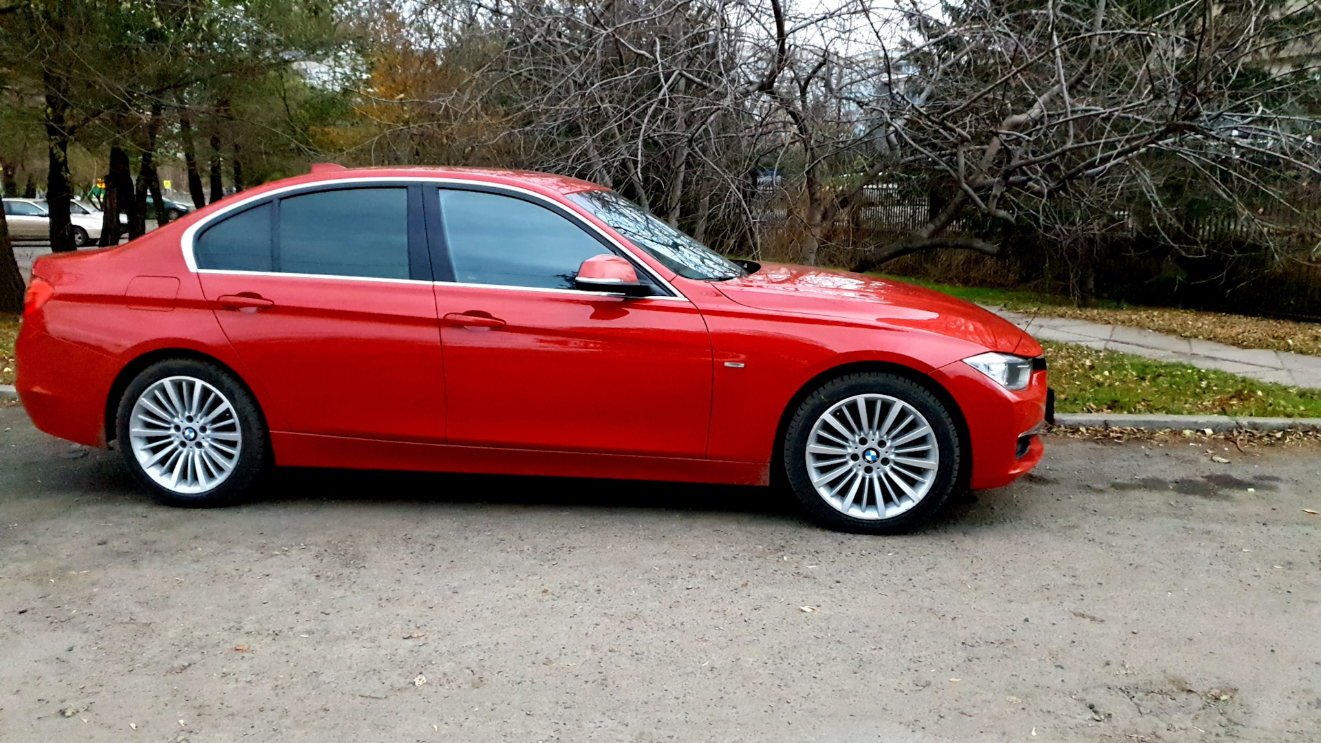 Цвет карбон шварц. 416 Стиль BMW f30. 416 Цвет БМВ. Ф30 416 стиль. 18 Стиль 416 BMW.