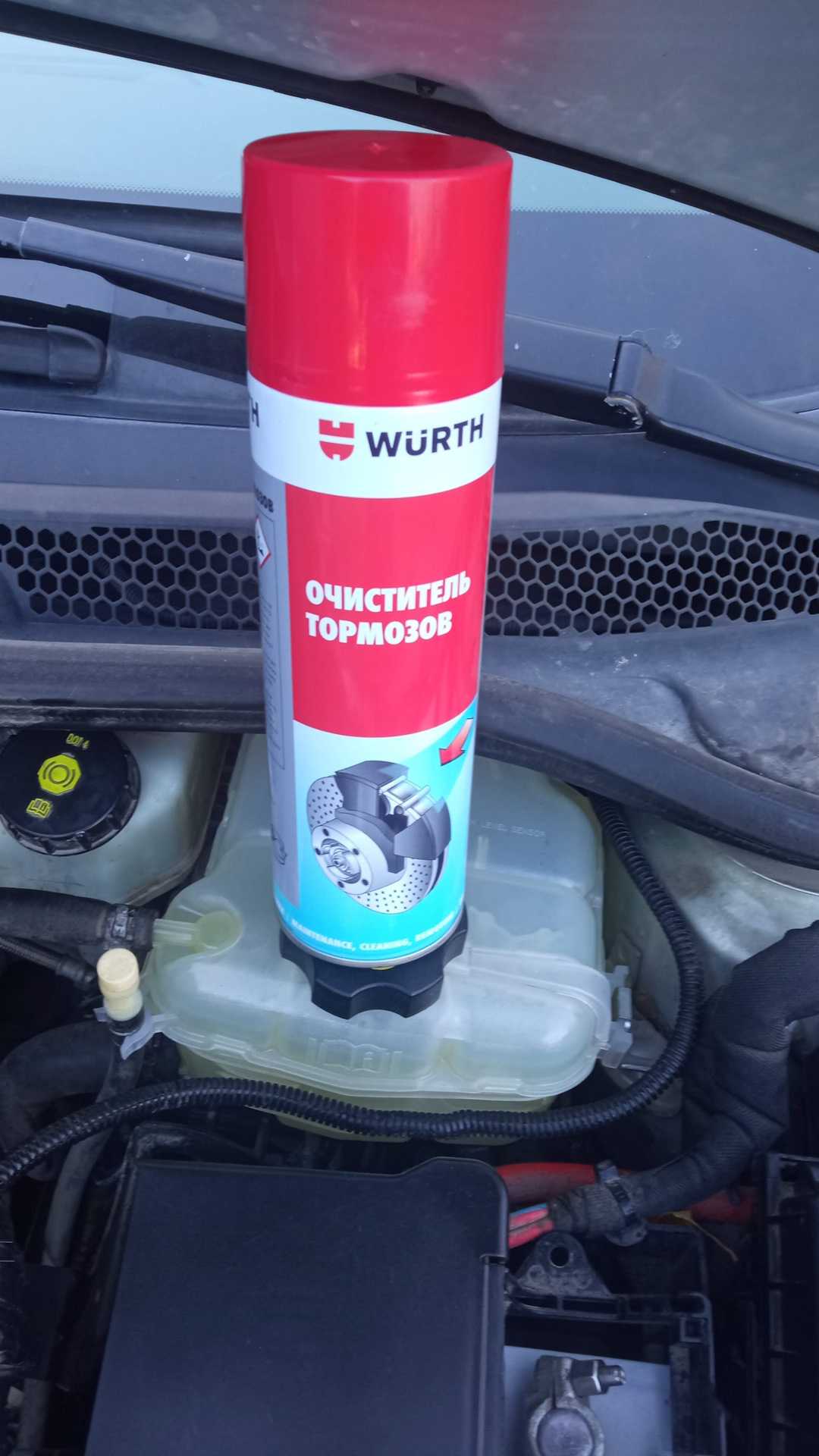 Масло в расширительном бачке. Часть 1 — Opel Astra J, 1,6 л, 2010 года ...