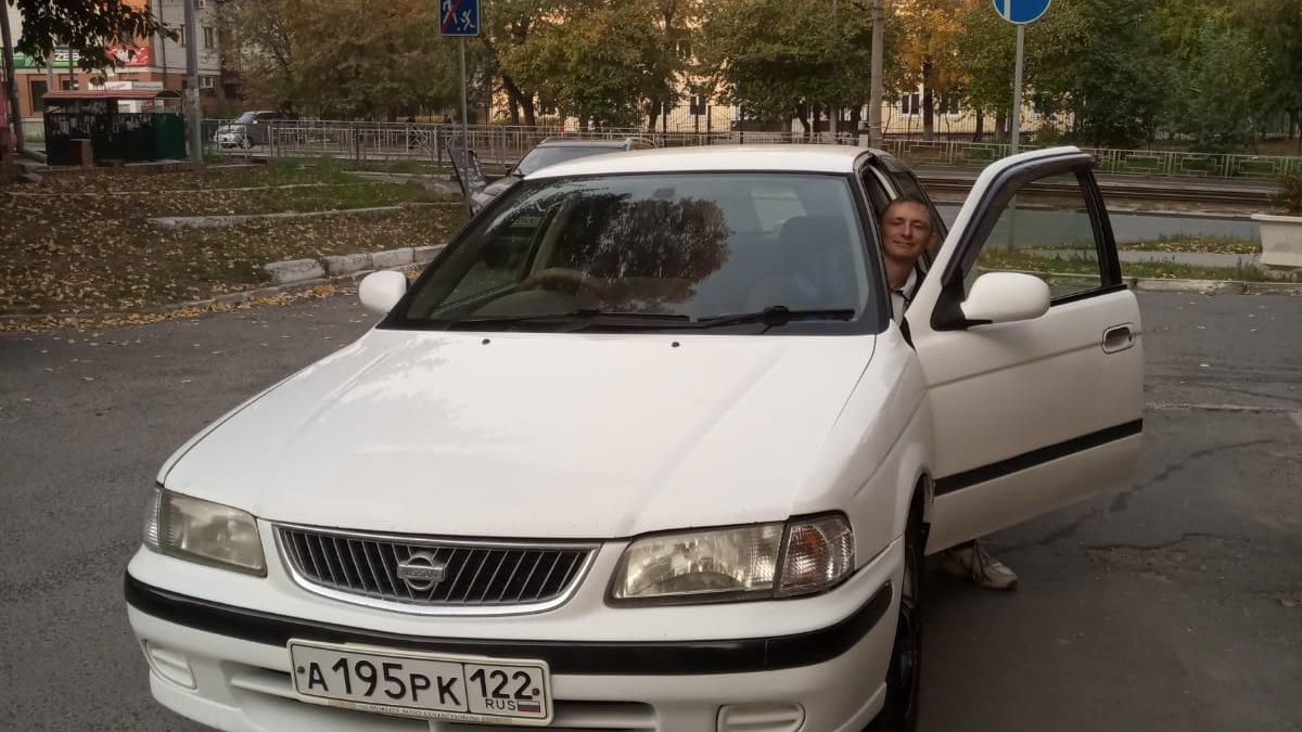 Nissan Sunny (B15) 1.5 бензиновый 2000 | Белый барс на DRIVE2