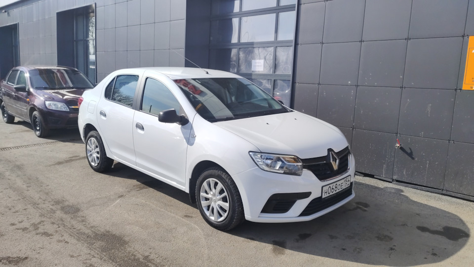 Какое залить масло в гур помимо эльф — Renault Logan (2G), 1,6 л, 2019 ...