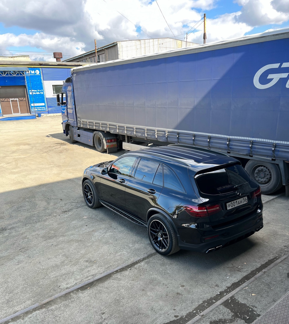 Фото в бортжурнале Mercedes-Benz GLC 43 AMG