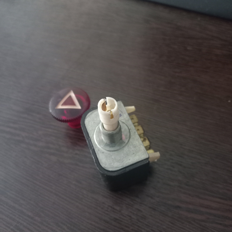 вопрос по аварийке вк-422 — Lada 2103, 1,5 л, 1979 года | стайлинг | DRIVE2