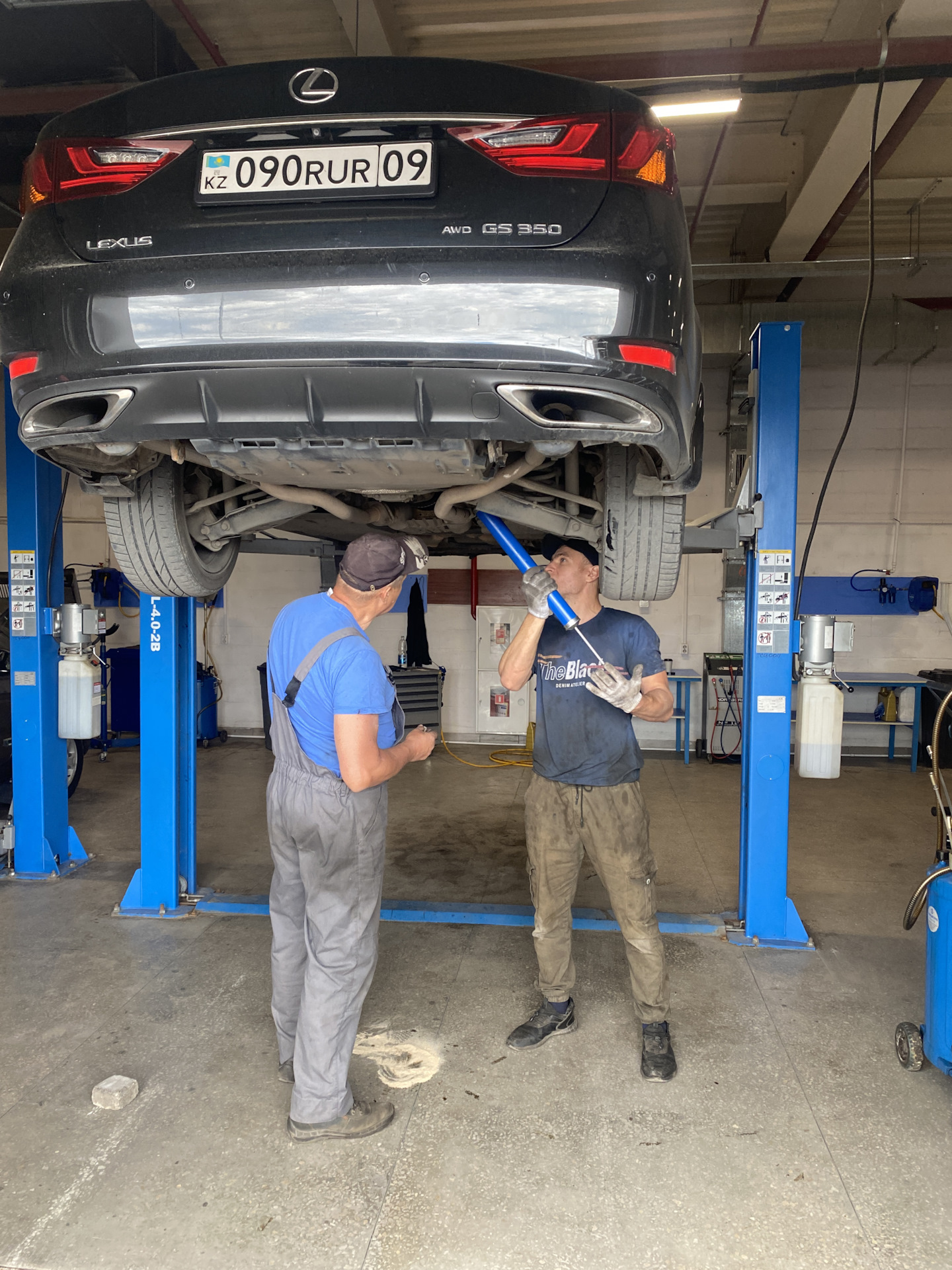 Замена масла в редукторах — Lexus GS (L10), 3,5 л, 2012 года | плановое ...