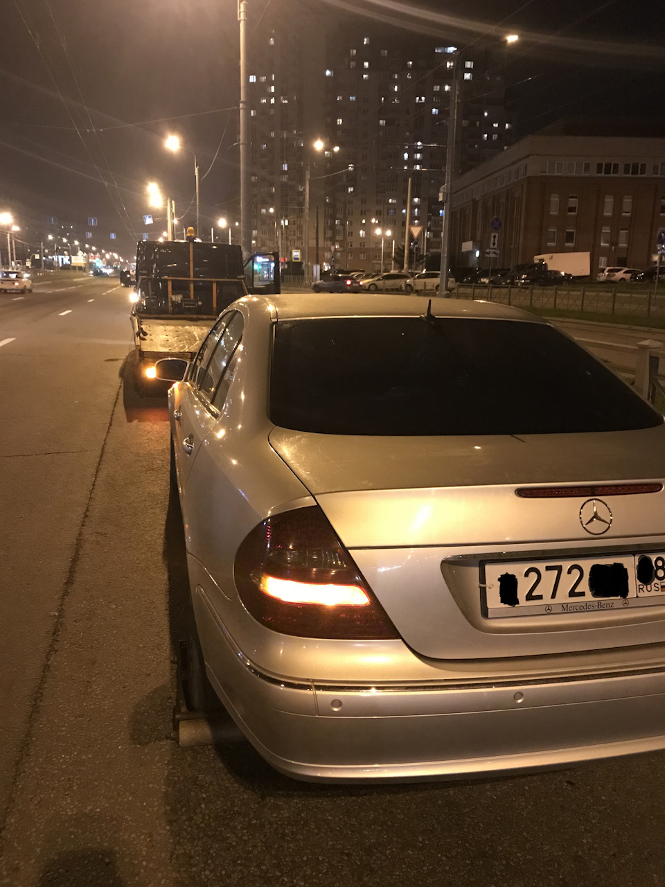 Фото в бортжурнале Mercedes-Benz E-class (W211)