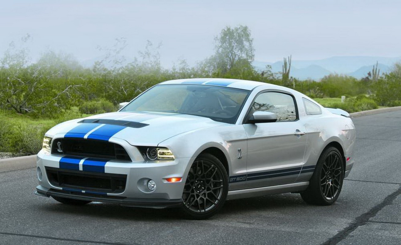 Форд Мустанг Шелби gt 500 2013