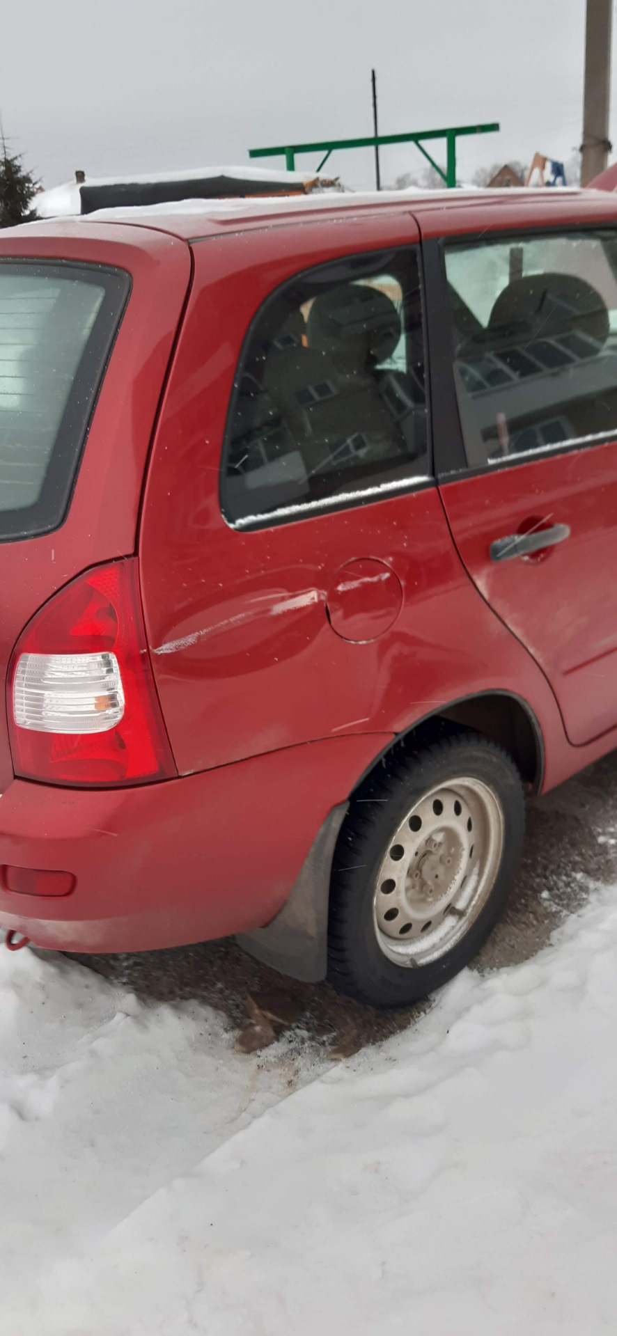 Вот такая беда. — LADA Калина универсал, 1,6 л., 2011 года | ДТП | DRIVE2