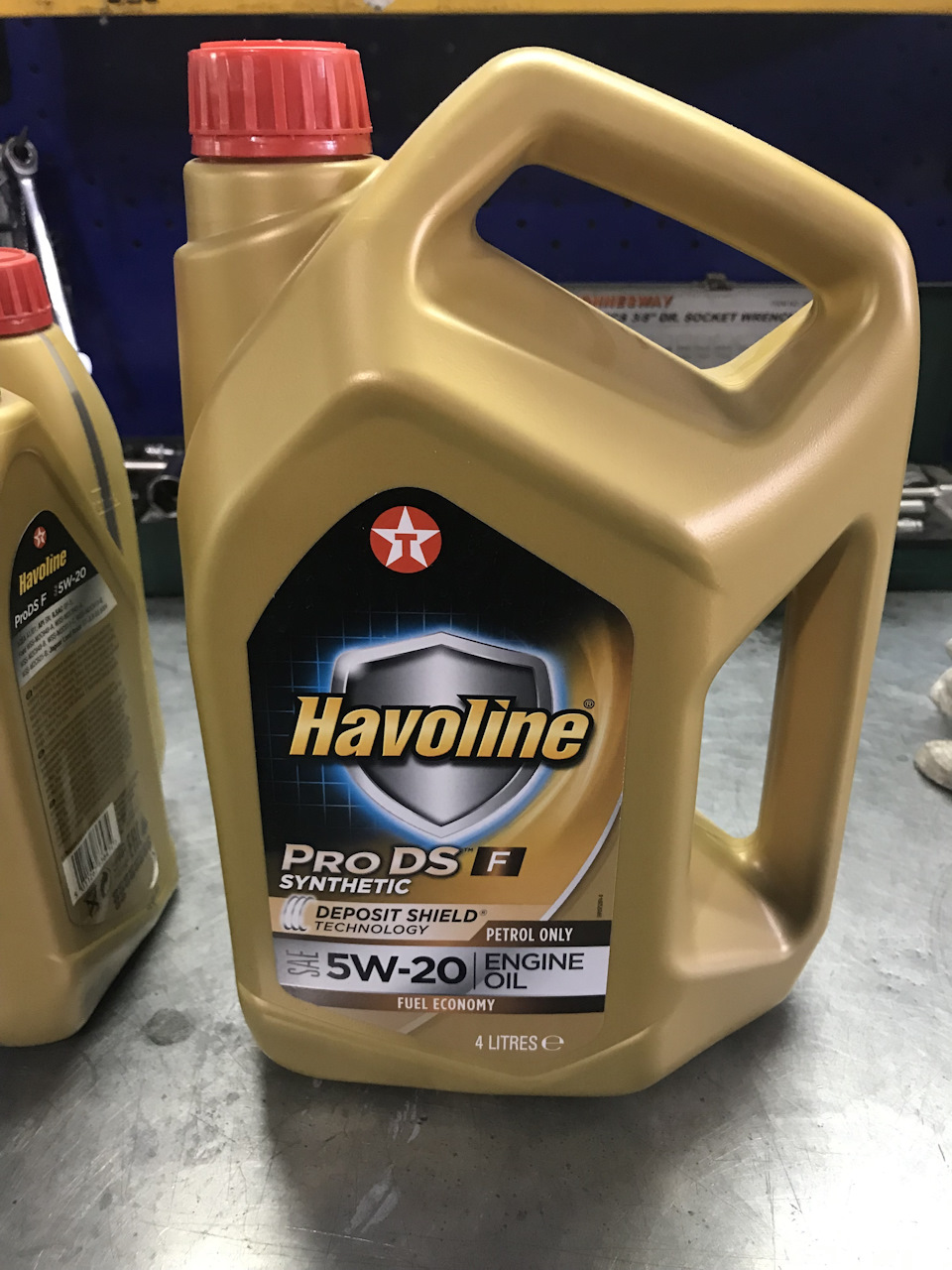 Смена масла с 5w30 на 5w20 + смена топливного фильтра — Ford Explorer ...