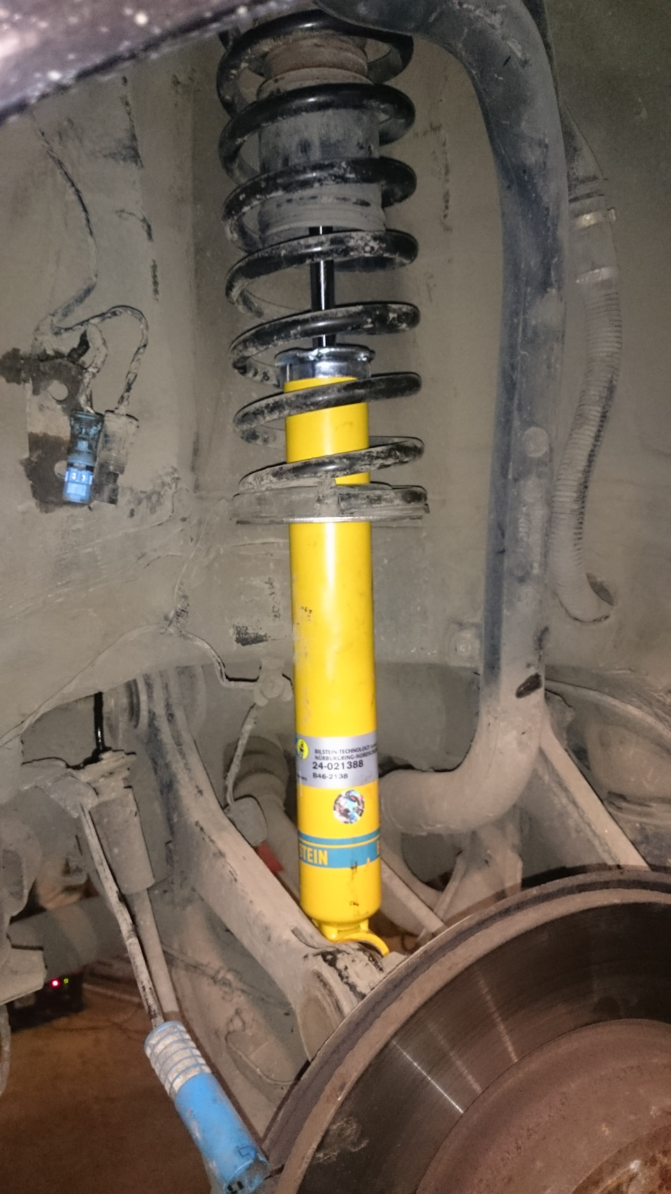 24021388 Спортивный амортизатор задний серии B6 sport BILSTEIN ...