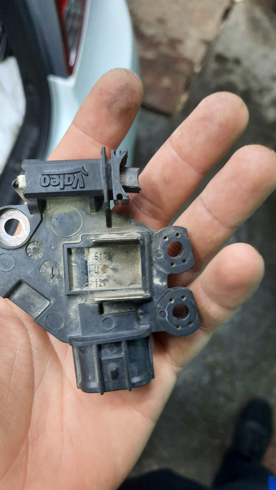 Купить Щетки На Генератор Хендай Солярис