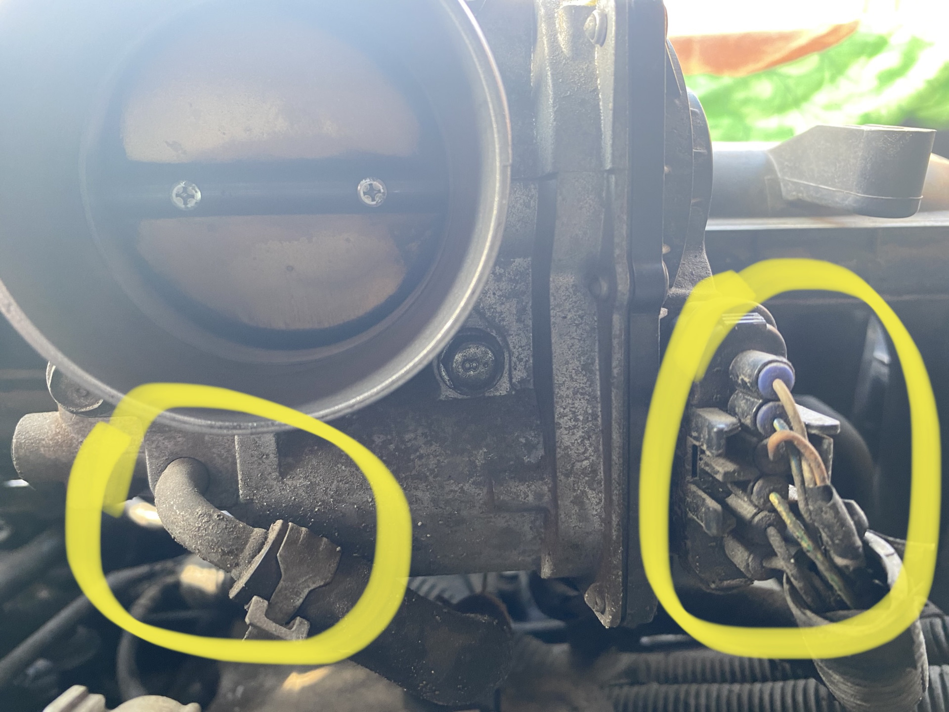 Чистим дроссельную заслонку и разбираемся с долгосрочной подачей ...