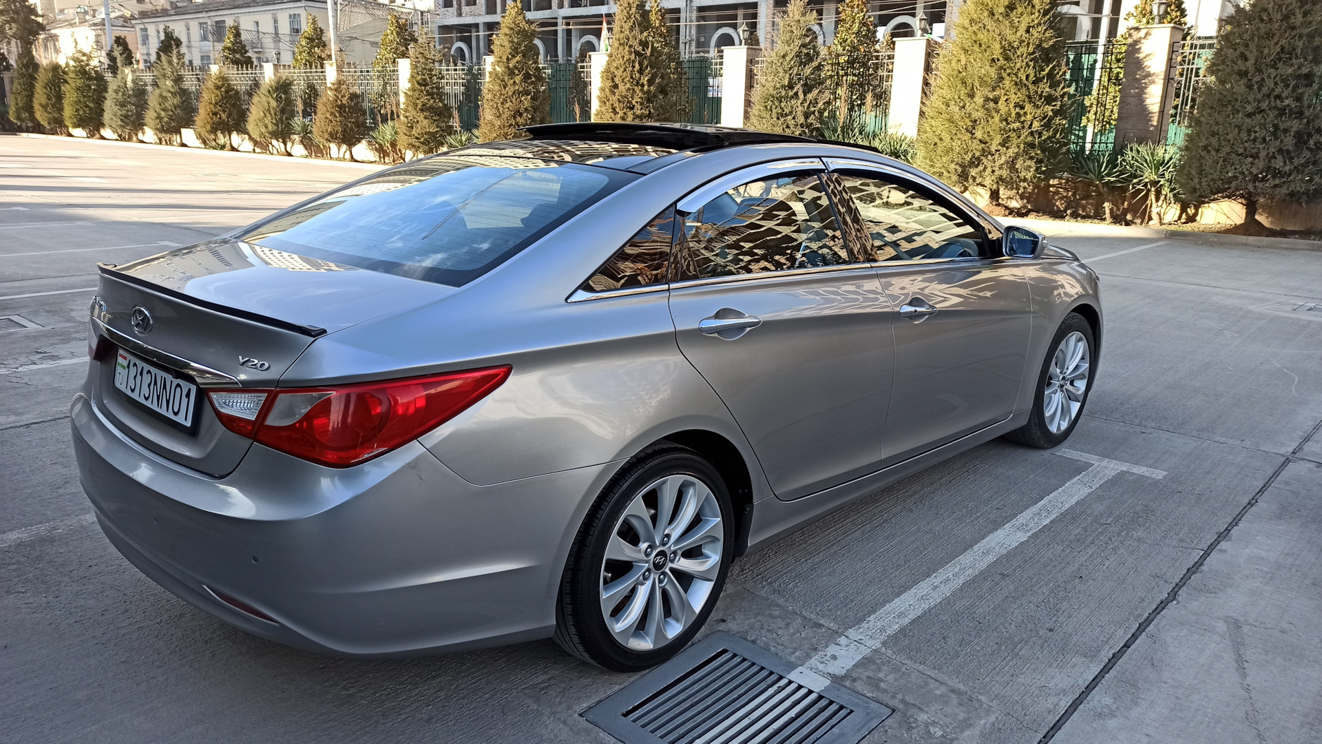 Купить Машину Hyundai Sonata