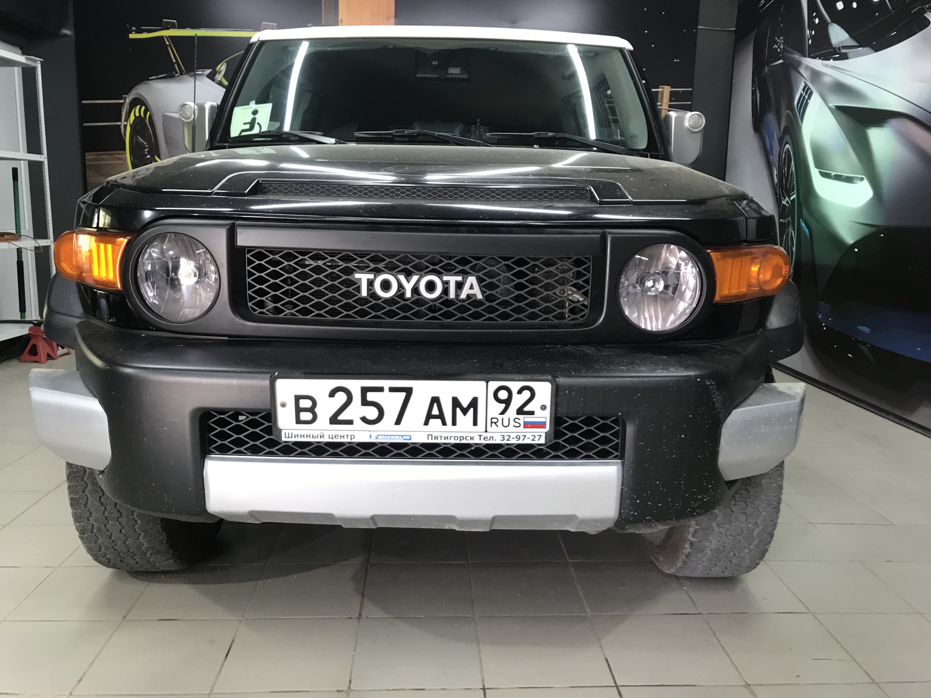 Установка ДХО и лазерных линз в фары — Toyota FJ Cruiser, 4 л, 2006 года |  тюнинг | DRIVE2