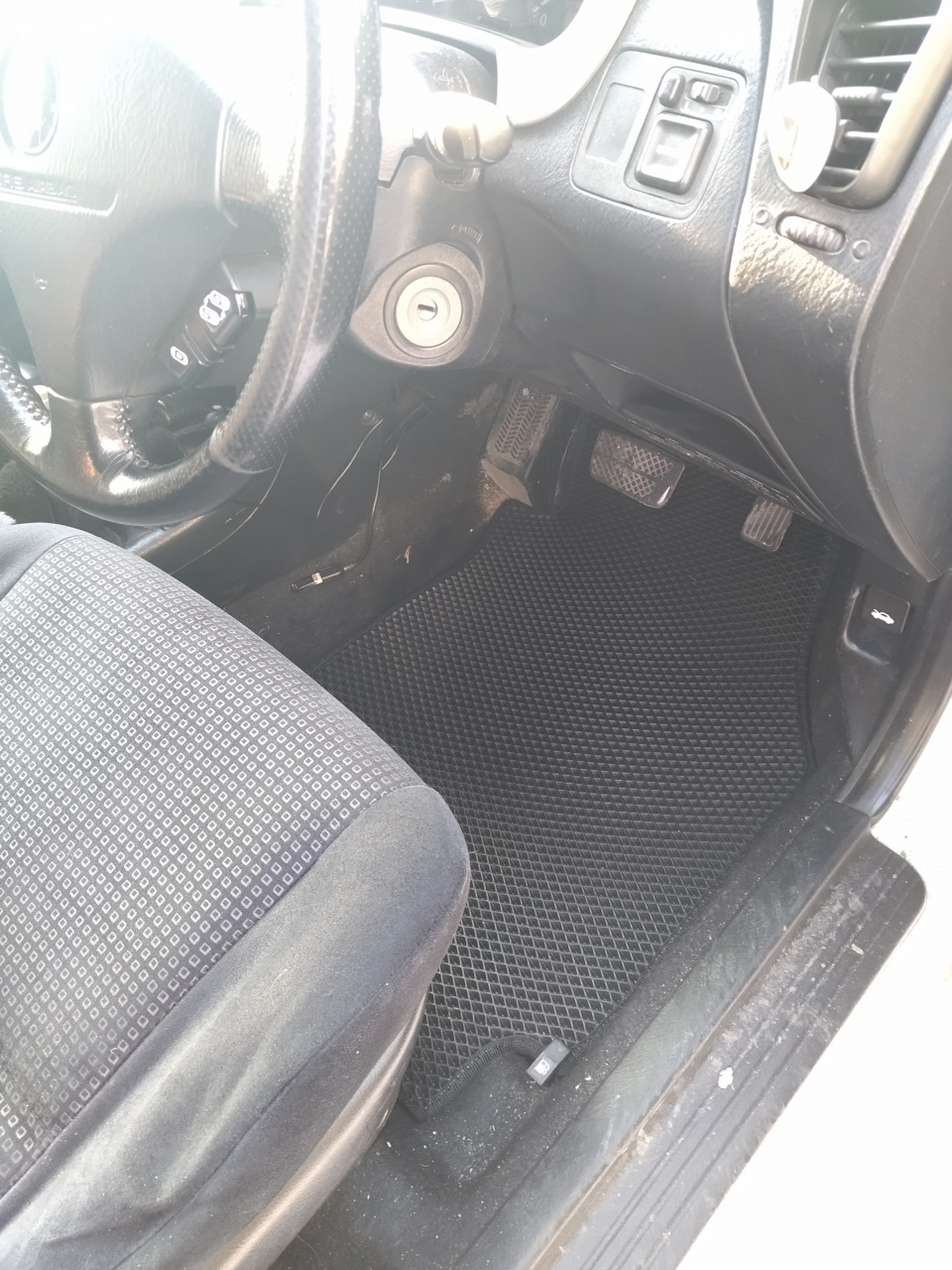 Eva коврики — Honda HR-V (1G), 1,6 л, 2001 года | аксессуары | DRIVE2