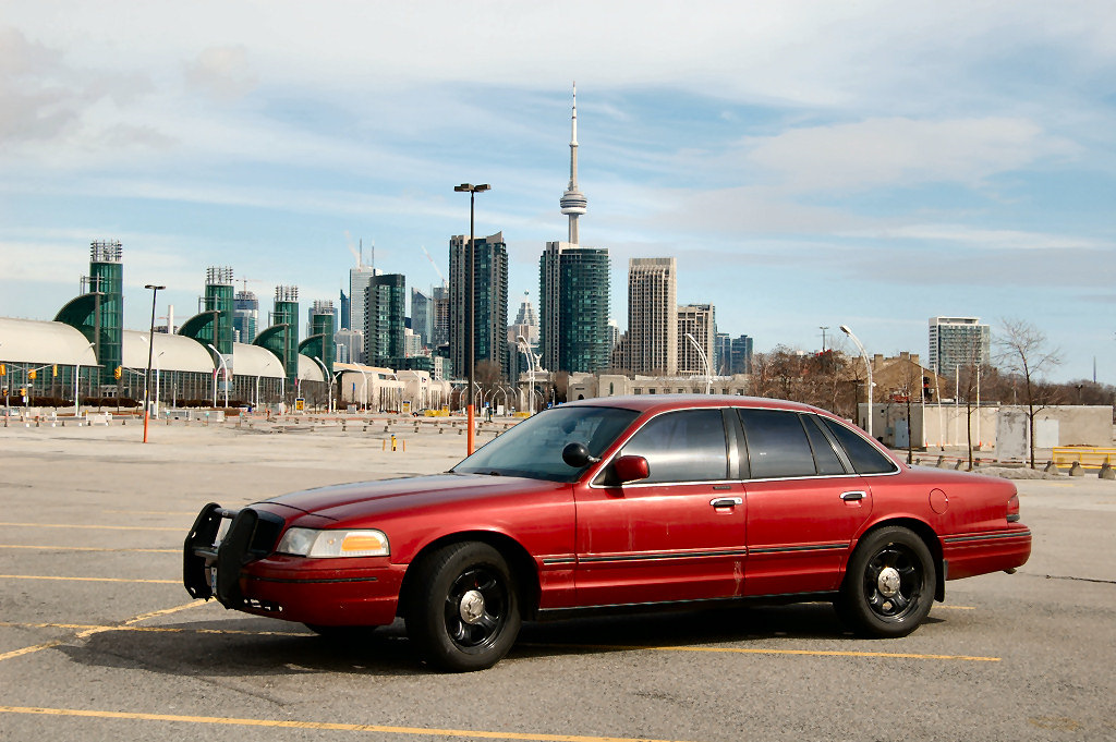 Ford crown victoria. Ford Crown Victoria 2015. Форд Гранд Виктория 1992. Ford Crown Victoria 1992 Tuning.