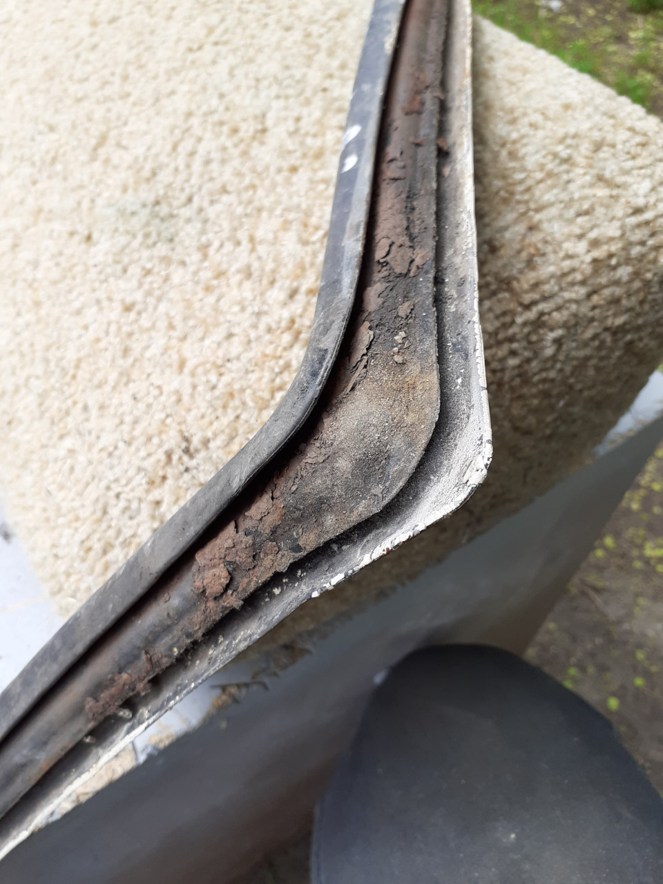 Резинка заднего стекла — Toyota Celica (60), 2 л, 1984 года | своими ...