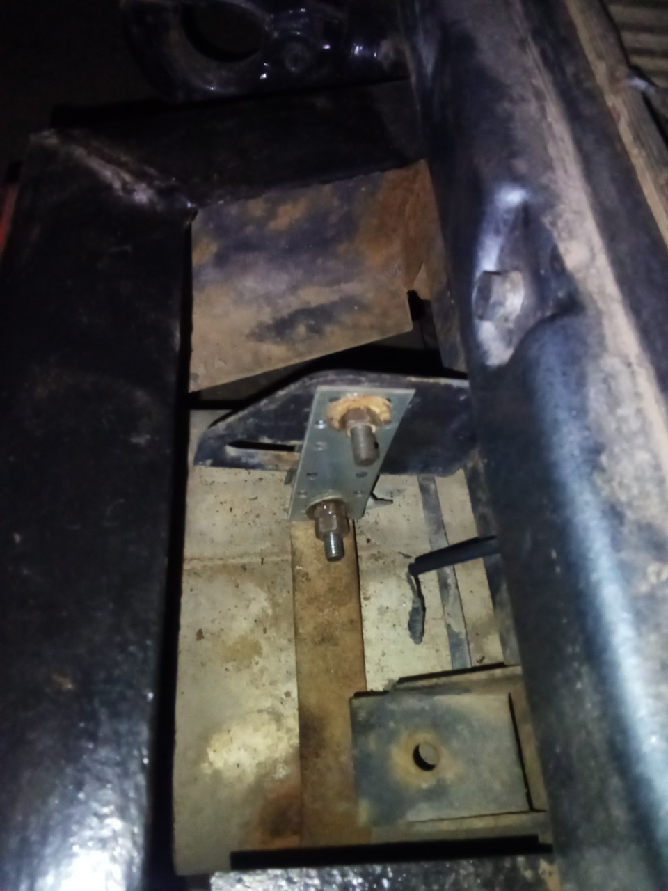 Фото в бортжурнале УАЗ 315195 Hunter