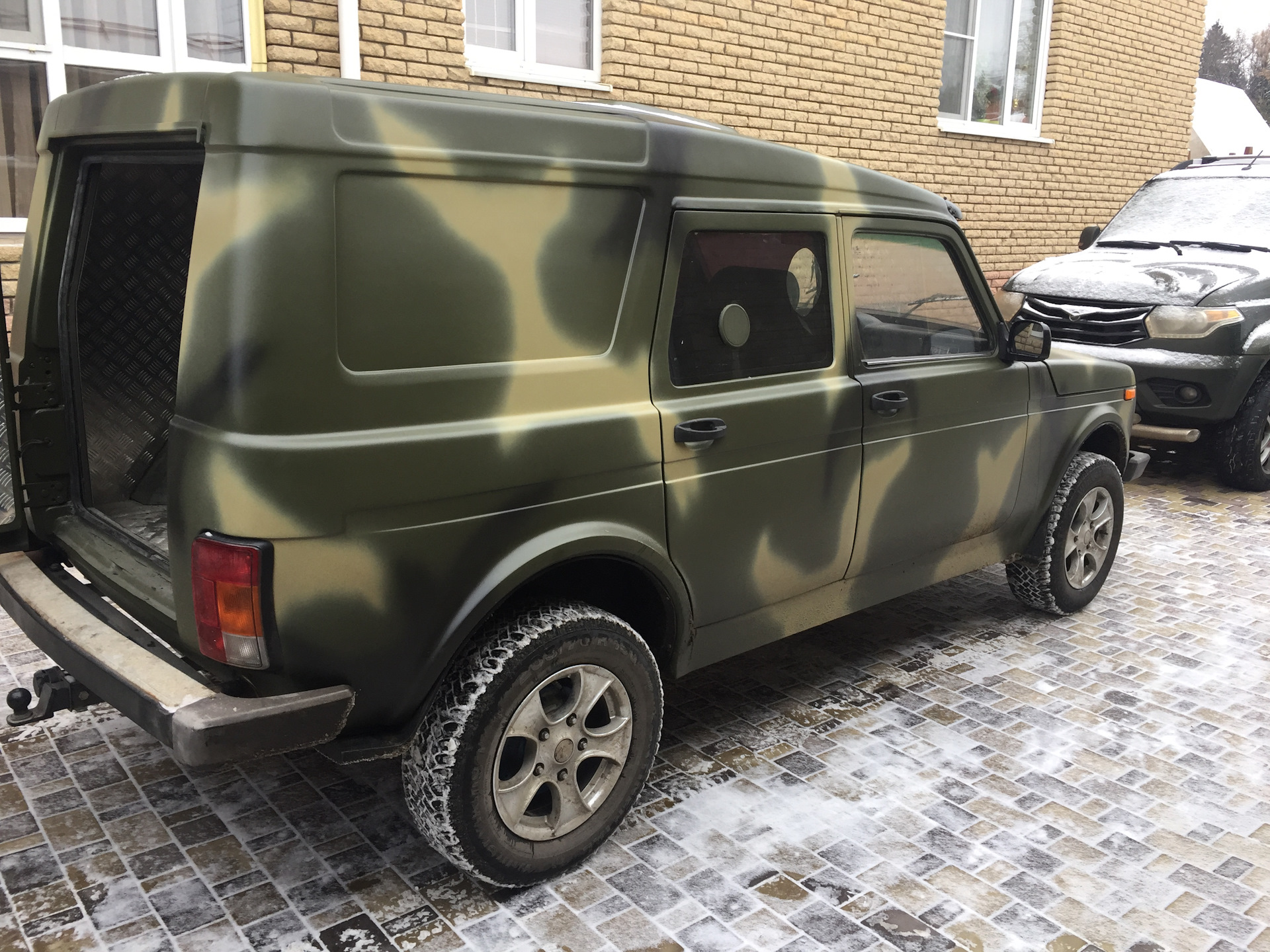 Lada 4x4 fora