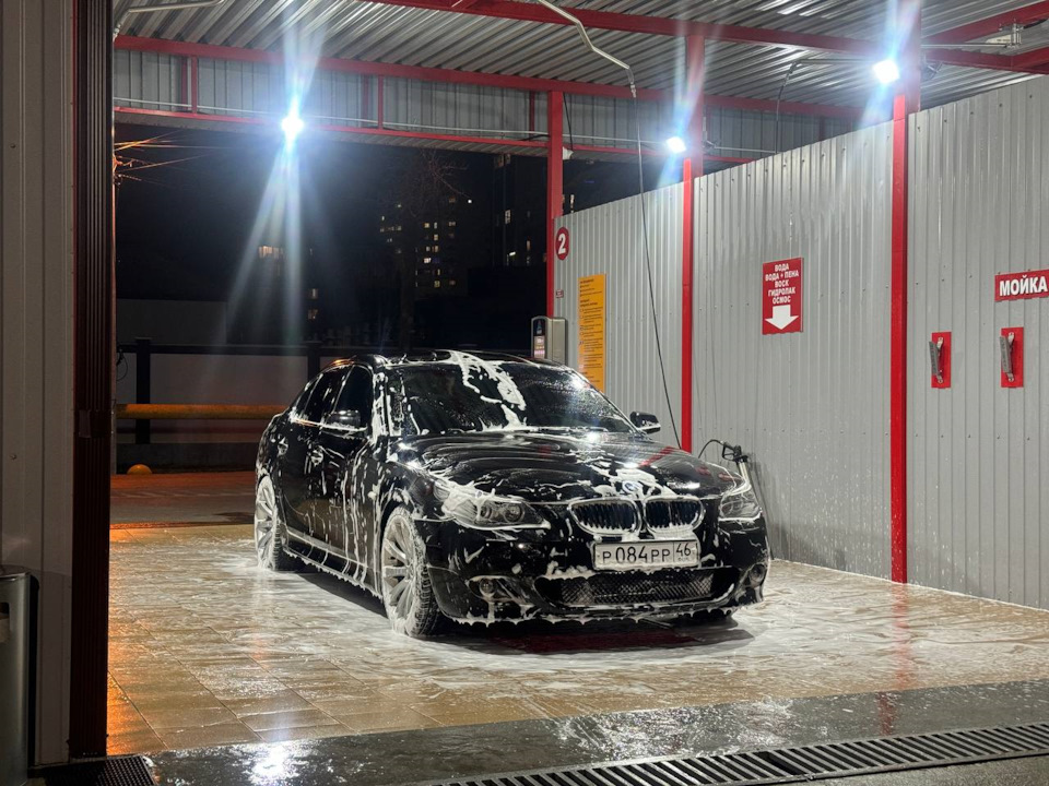 Фото в бортжурнале BMW 5 series (E60)