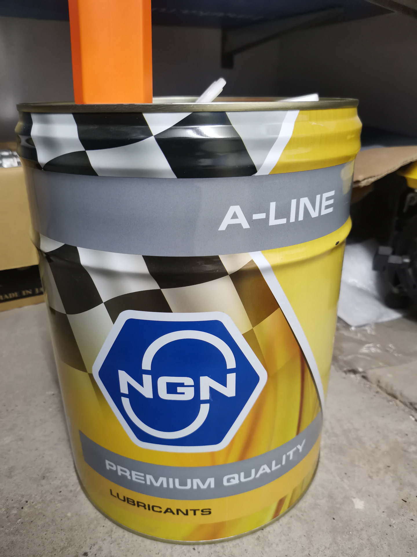 Замена масла HONDA CR-Z, NGN 0W20 PAO — Honda CR-Z, 1,5 л, 2011 года ...