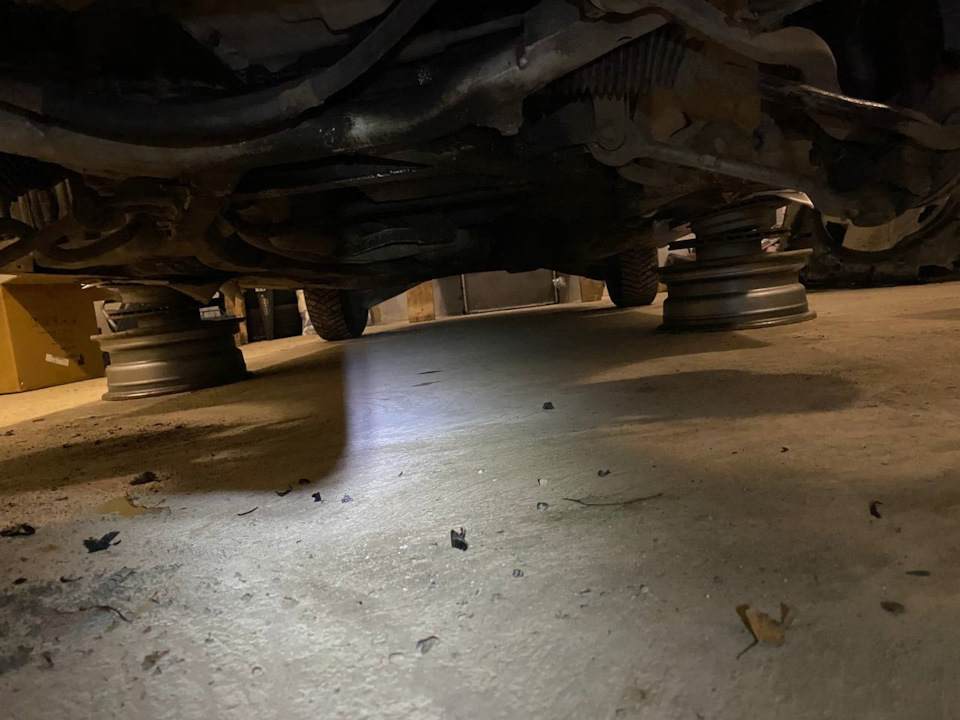 Есть место ползать. — BMW 5 series (E39)