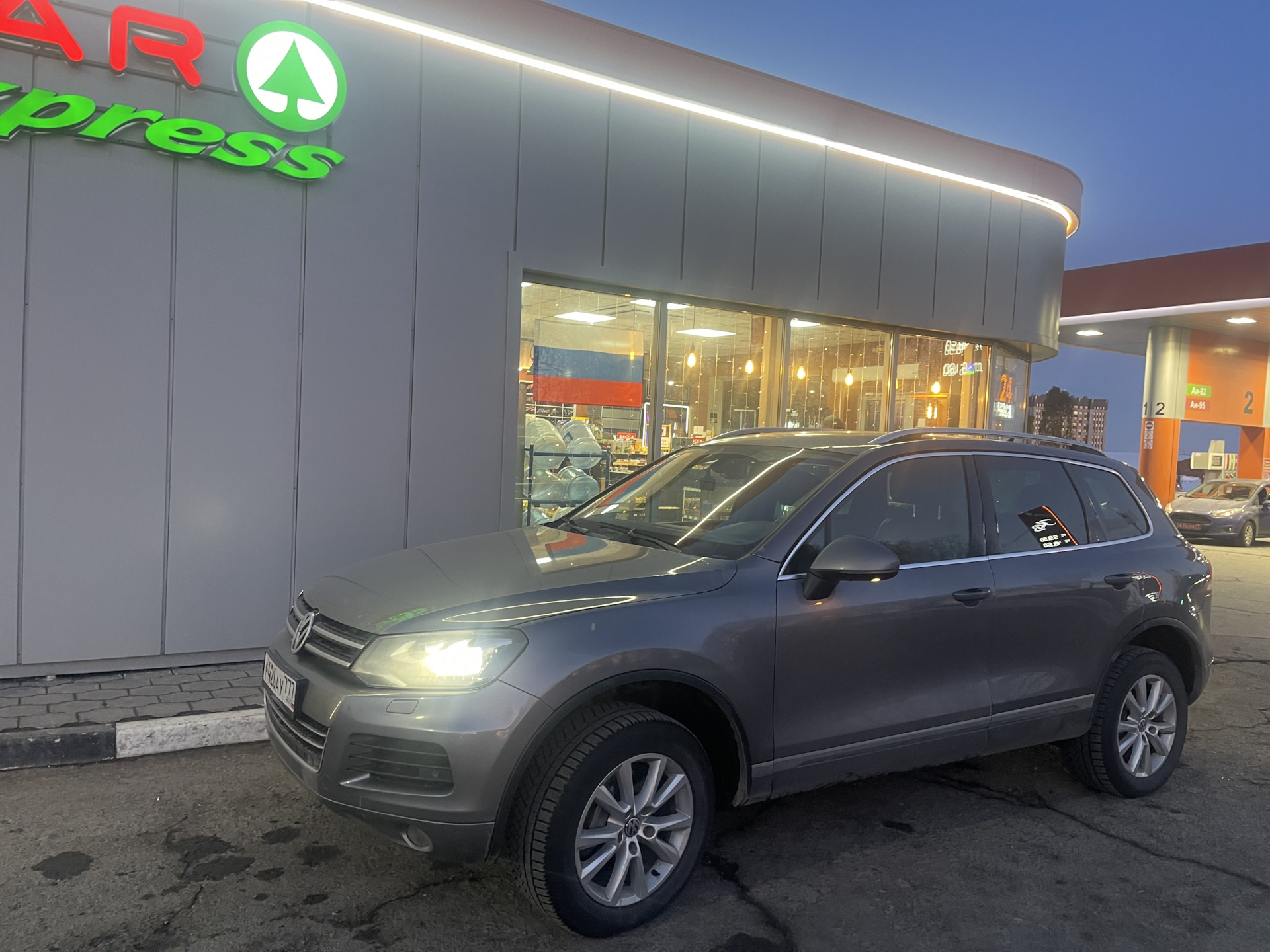 10 лет в одних руках… 489000 км VW DAS Gute AUTO! — Volkswagen Touareg  (2G), 3 л, 2011 года | продажа машины | DRIVE2