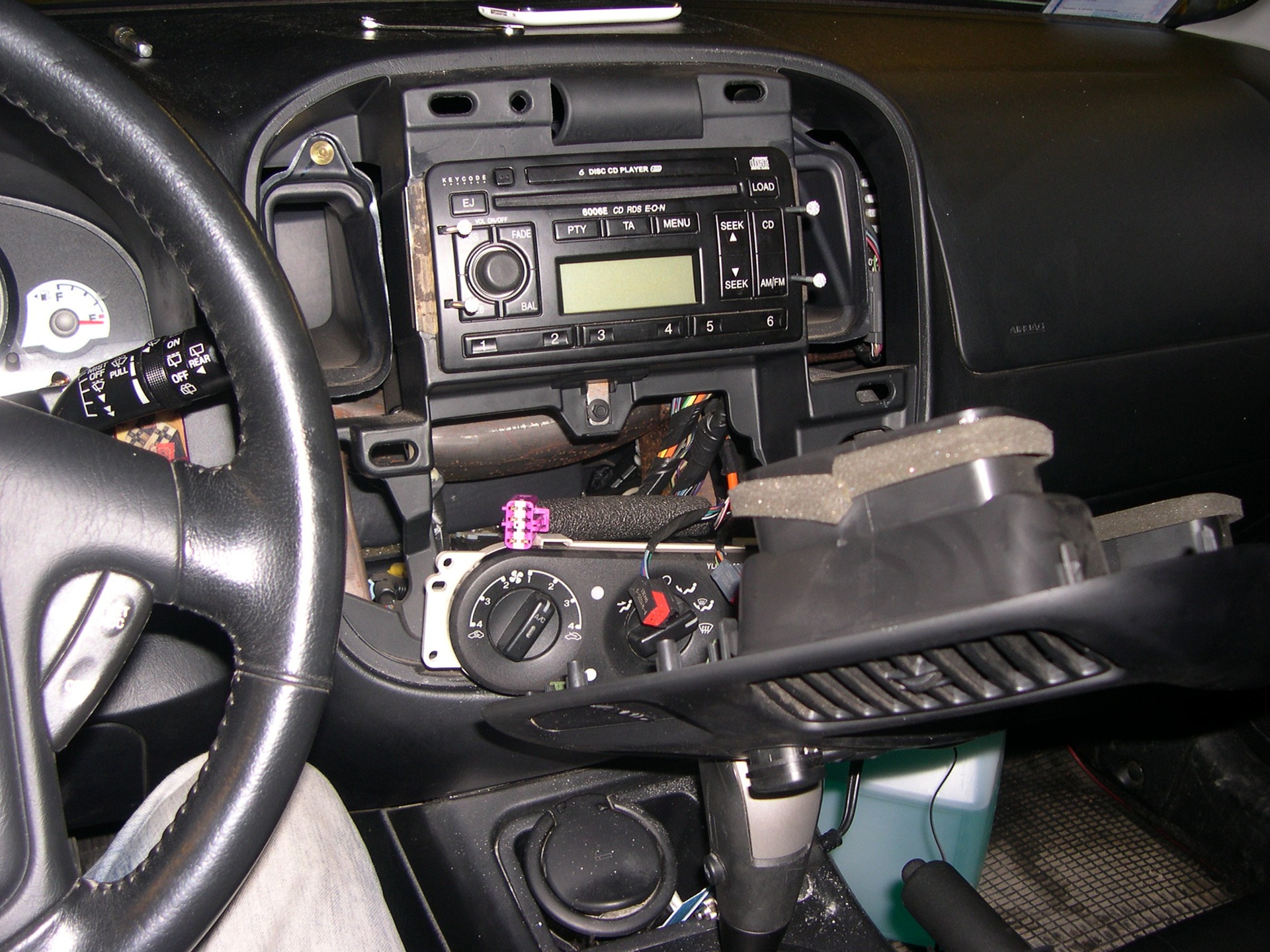 Как снять магнитолу ford maverick Как снять магнитолу форд маверик 2006г LkbAuto.ru