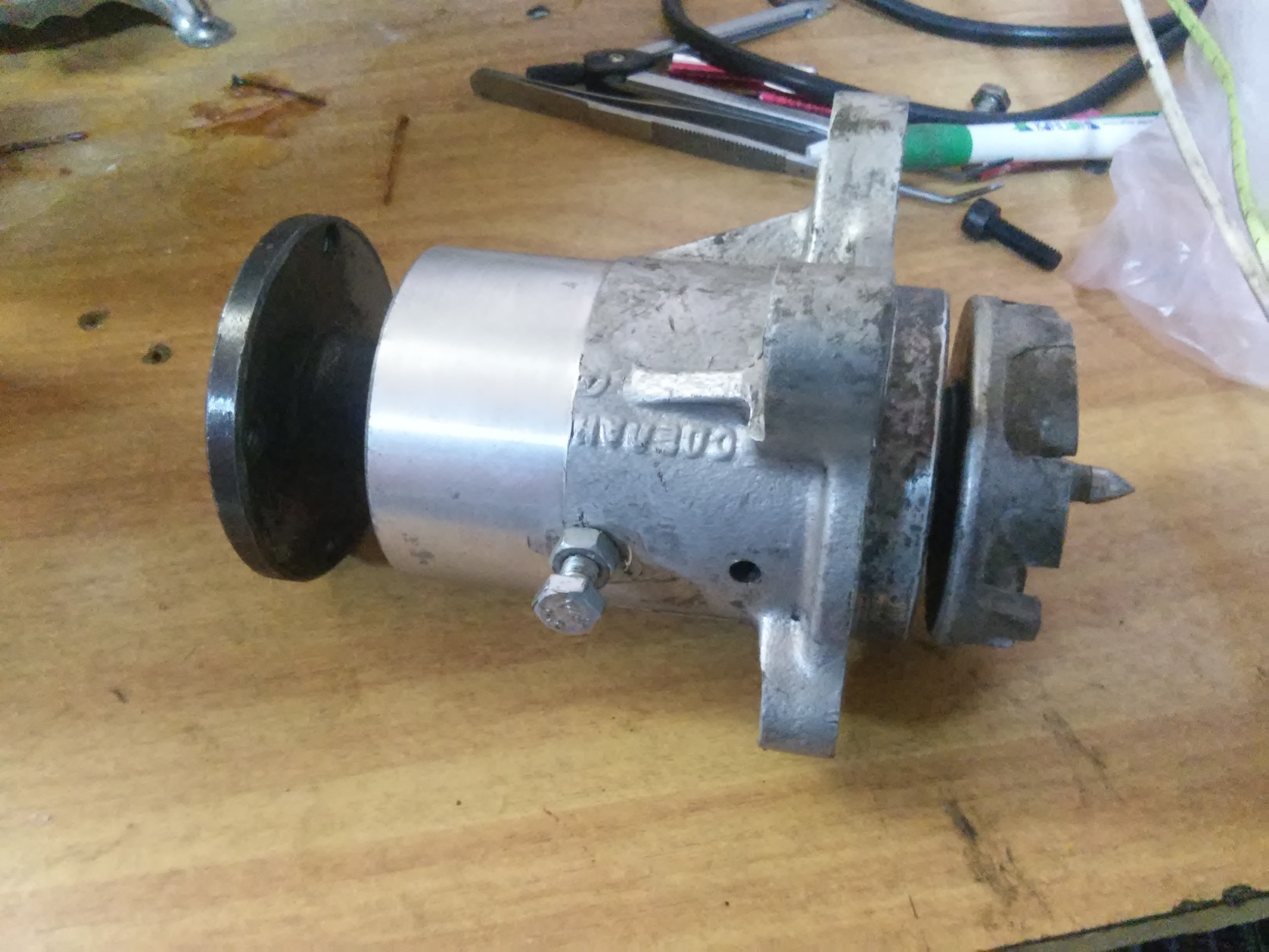 Переделка стоковой помпы — Москвич 2140, 1,8 л, 1986 года | своими ...