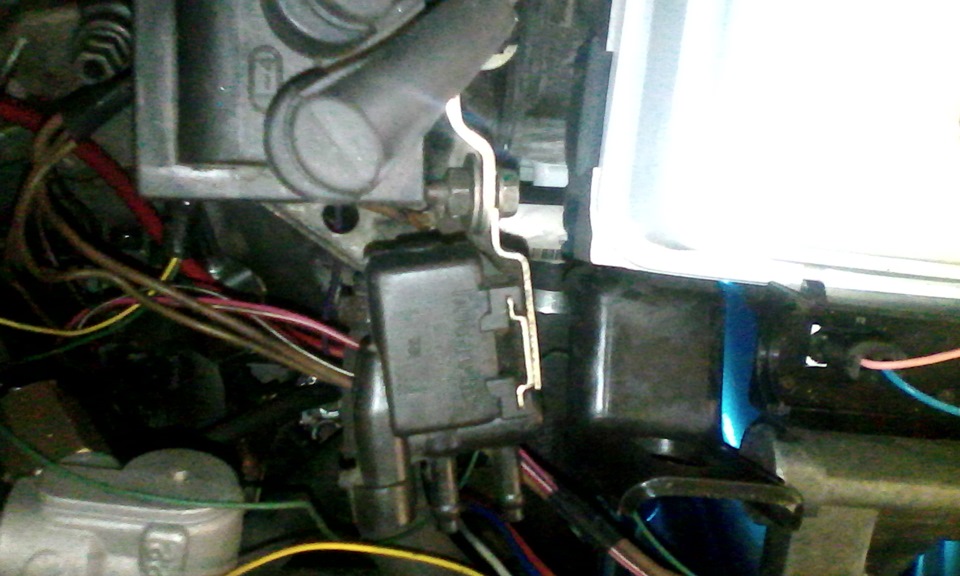 Подобие VTecа, переменная геометрия впускного тракта — Daewoo Nexia, 2 ...