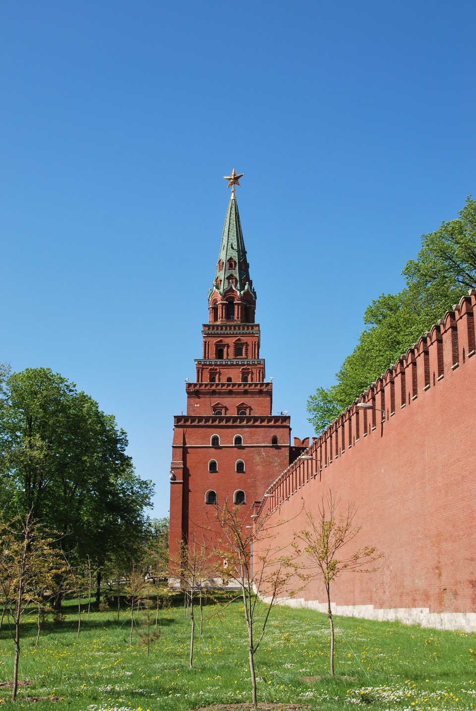 боровицкая башня московского кремля