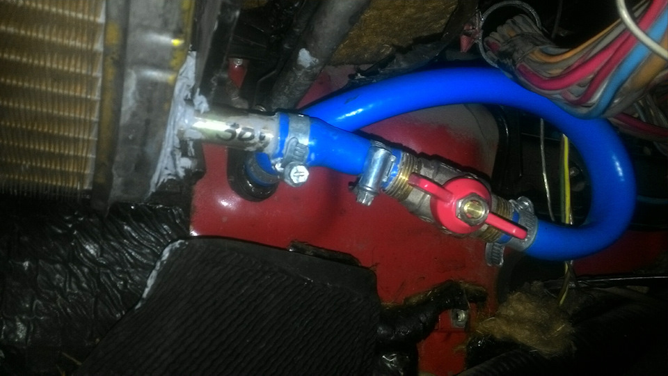 Течь печи, не грела и замена крана на водопроводный — Lada 21053, 1,5 л ...