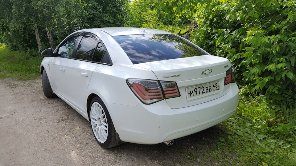 Плавник вместо антенны. — Chevrolet Cruze (1G), 1,6 л, 2010 года ...