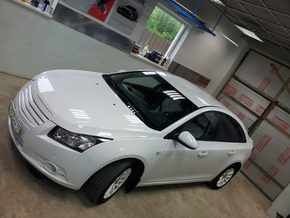 Chevrolet Cruze хэтчбек черный капот и крыша