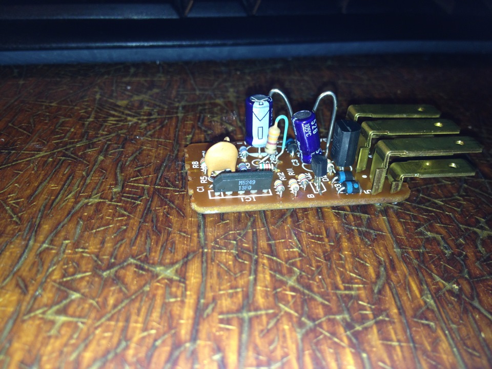 индикация перегоревшей лампочки задних фонарей №2 — Mazda 626 IV (GE ...