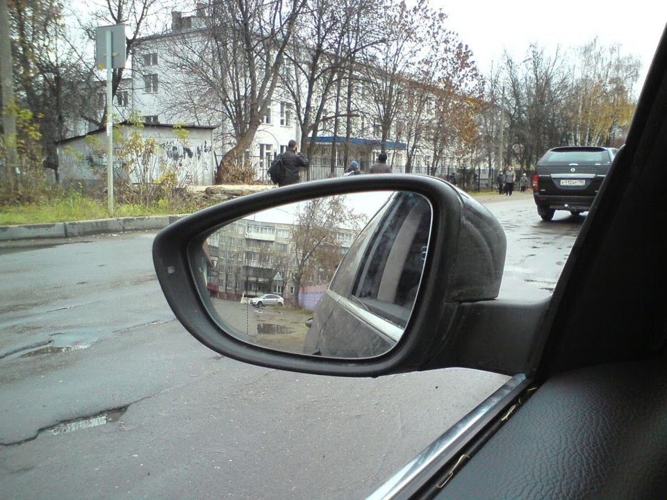 Боковое зеркало пассат. Зеркала с автозатемнением Passat b7. Зеркало левое Passat b7 с автозатемнением. Зеркало правое VW Passat b6 с автозатемнением. Складывающееся правое зеркало Passat b6.