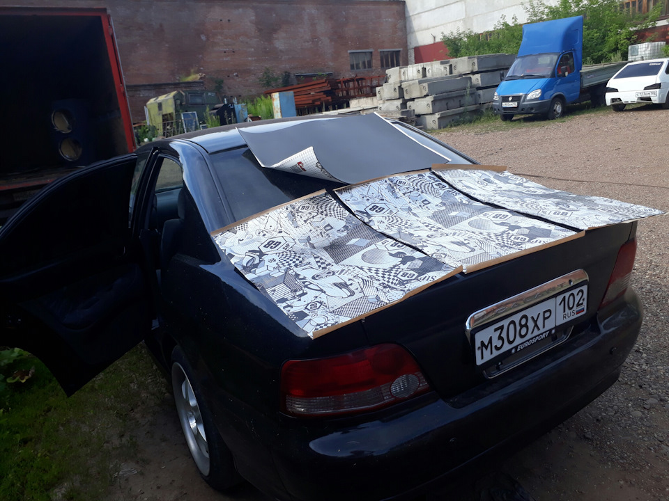 Немного вибры для багажа — Mitsubishi Galant (8G), 1,8 л, 1999 года ...