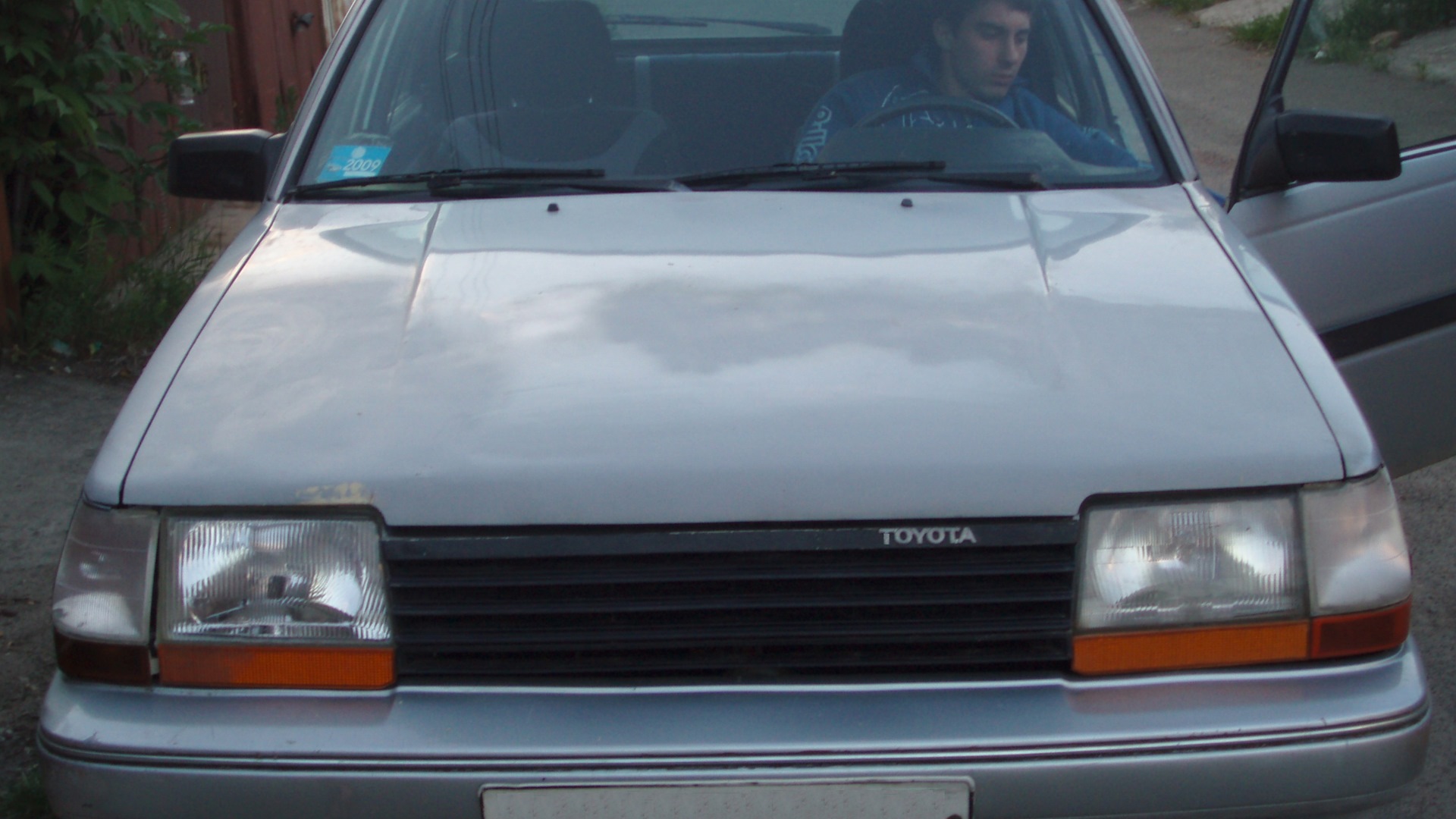 Toyota Carina t150