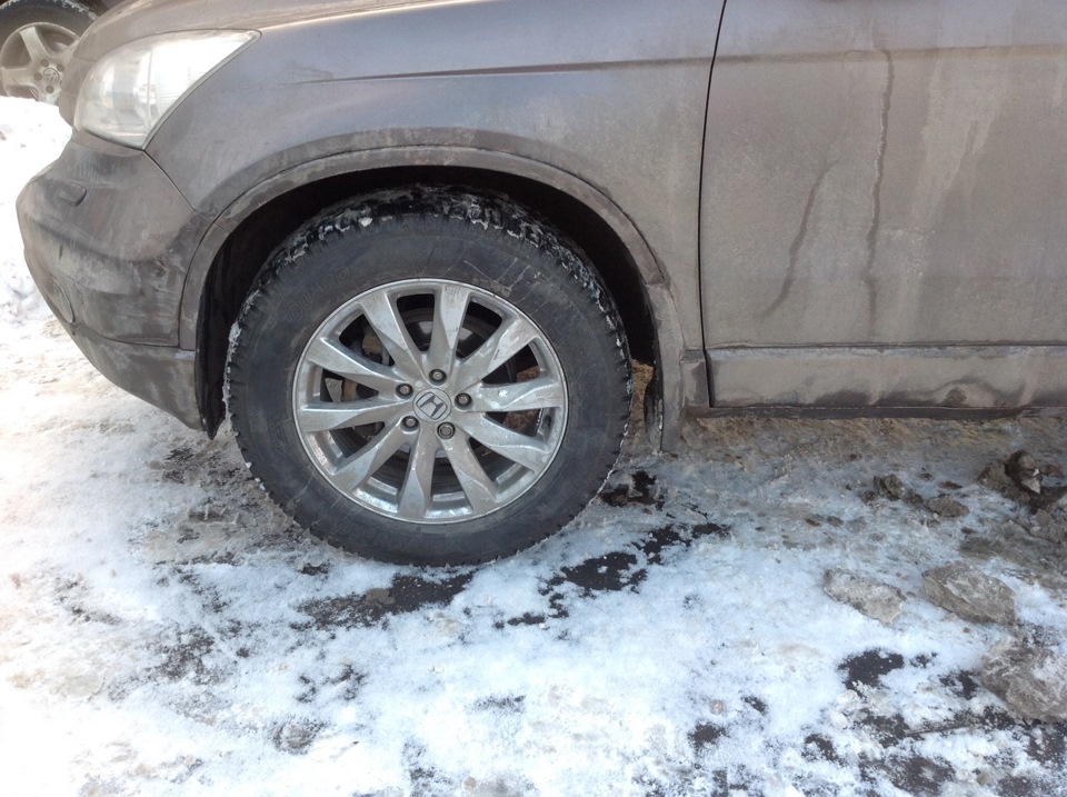 Йока 225/65/18 шипы — Honda CR-V (RE), 2,4 л, 2010 года | шины | DRIVE2