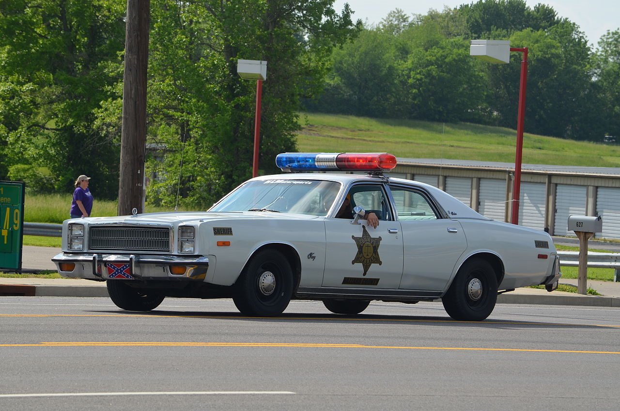 Plymouth 1970 Police