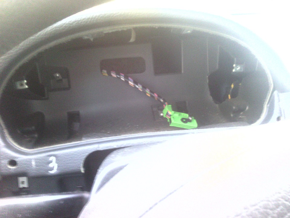 Замена лампочек подсветки приборной панели. Есть вопрос. — Lada Приора ...