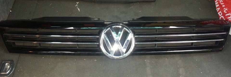 § 6. Решетка радиатора с хромом! — Volkswagen Jetta VI, 1,6 л, 2013 ...