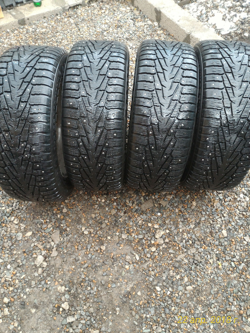 Шин ленд. 255/55 R18. Зимние шины LANDSPIDER arctictraxx.