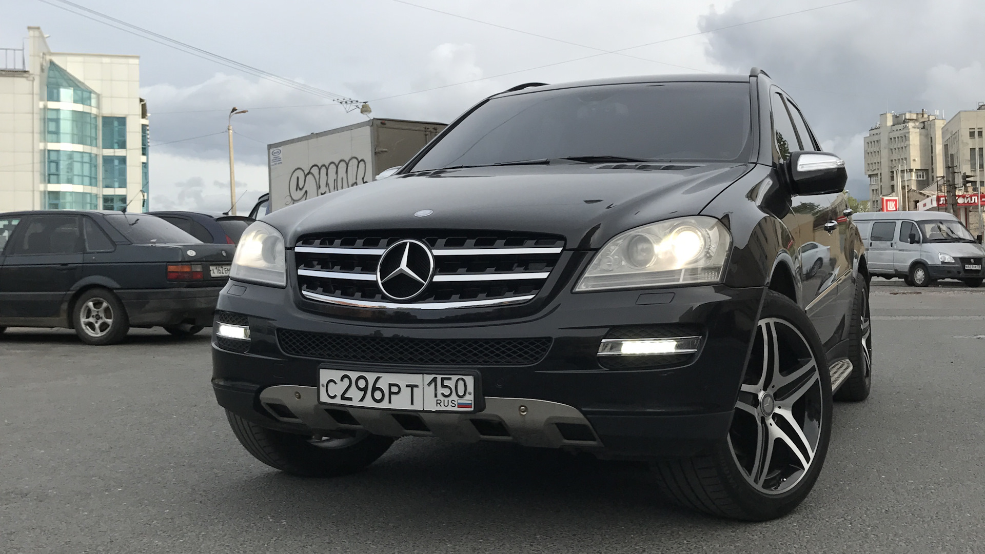 Mercedes-Benz M-Class (W164) 3.5 бензиновый 2006 | ML 350 (272 Hp) на DRIVE2