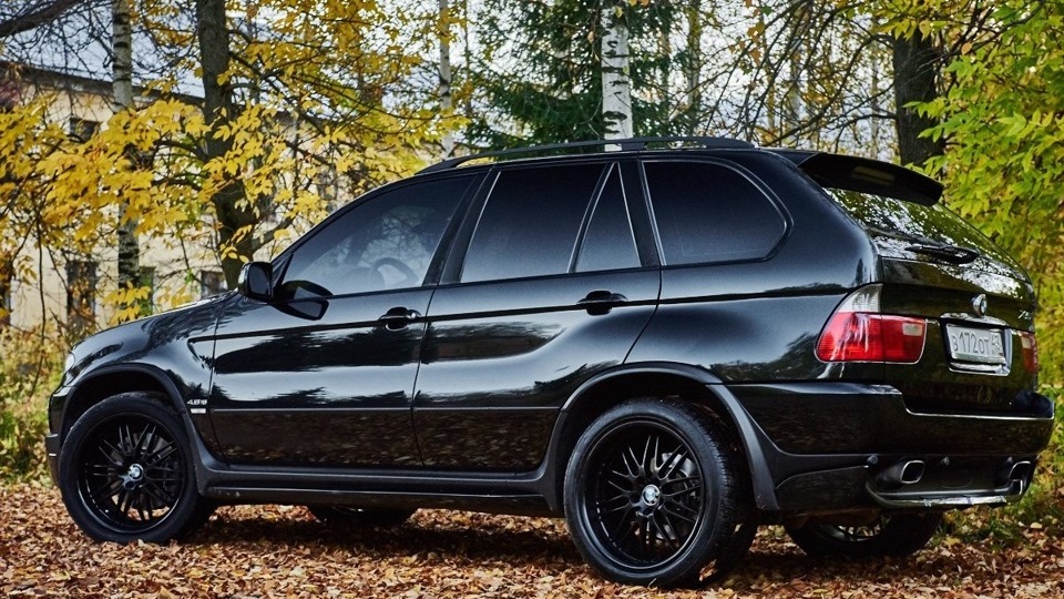 Список модификаций BMW X5 (E70)